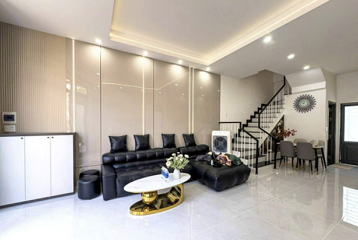 Nhà mặt tiền Thái Thị Bôi, Thanh Khê – lô góc 3 mặt thoáng, full nội thất