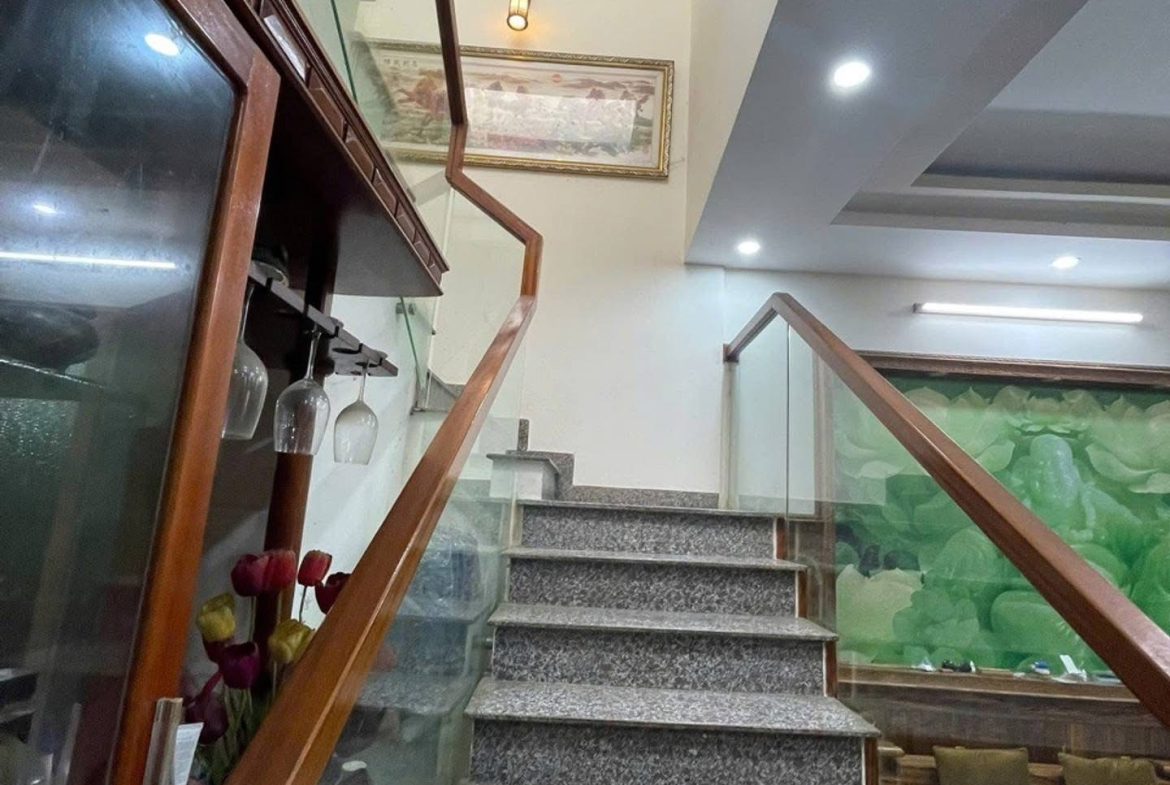 Bán nhà 2 tầng kiệt CMT8,Cẩm Lệ, Đà Nẵng.